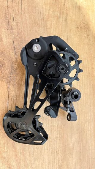 Cambio Shimano XT M8100 SGS