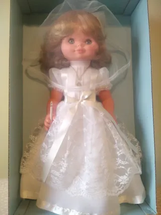 Muñeca de Comunión con lamparita Vestido Blanco