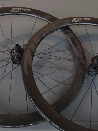 Ruote in carbonio Zipp 303s