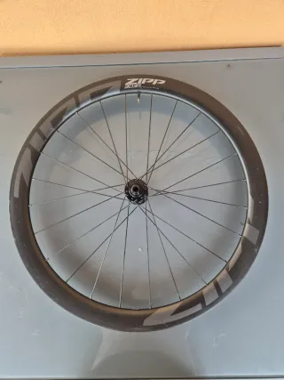 Ruote in carbonio Zipp 303s