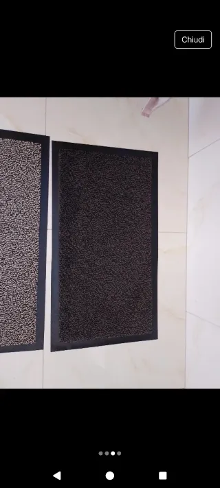 Tappeto per esterni con fondo antiscivolo.