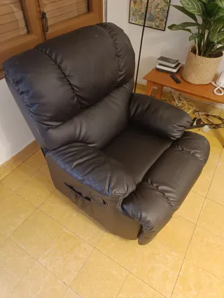 Sillón reclinable cuero sintético negro