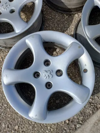 Llantas Peugeot 306 GTI 15 pulgadas