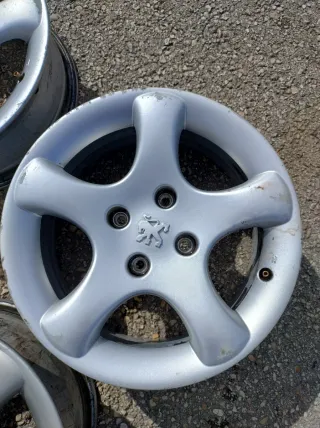 Llantas Peugeot 306 GTI 15 pulgadas