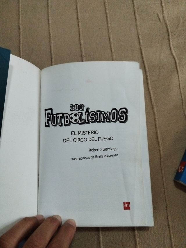 Fútbolisimos. 
El misterio del circo de fuego