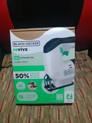 Sierra de calar Black+Decker 12V Reviva