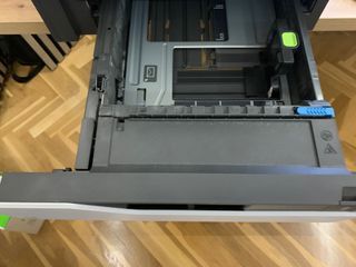 Impresora Lexmark Profesional MS823 + 2 Tóners