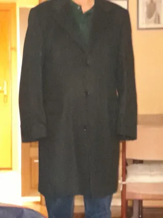 Abrigo hombre gris oscuro