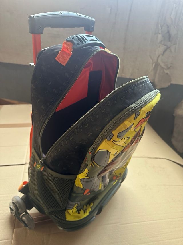 Mochila con ruedas Totto