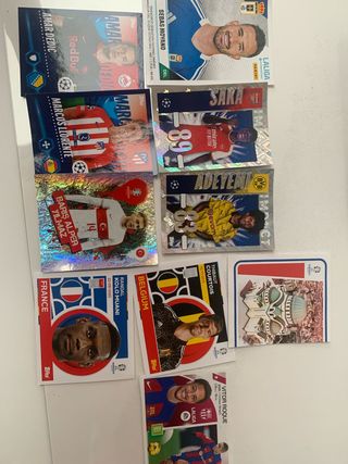 Cromos de fútbol variados