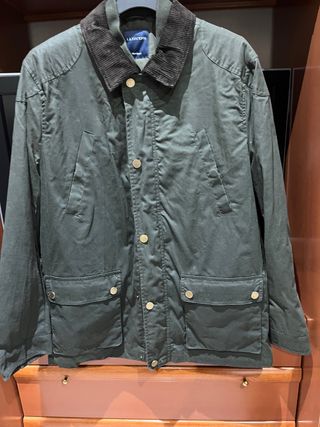 LLOYD'S
CHAQUETÓN DE HOMBRE KAKI CON
CHALECO 