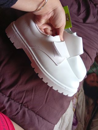 Zapatos Sanitarios Talla 37