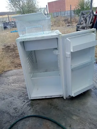 Frigorífico bajo encimera