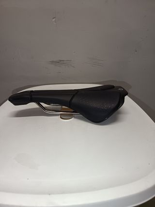 Sillín prologo scratch m5 tirox 140