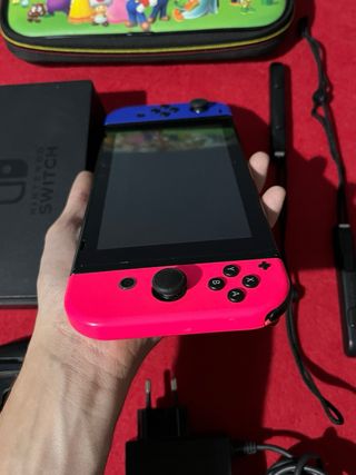 Nintendo Switch con accessori