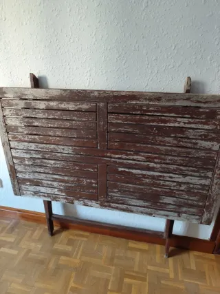 Mesa plegable de madera exterior
