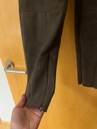 Pantalones efecto ante Zara tiro alto