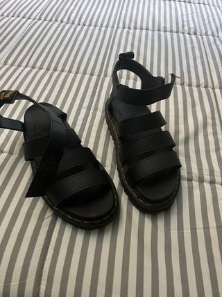 Sandalias Dr. Martens Negras