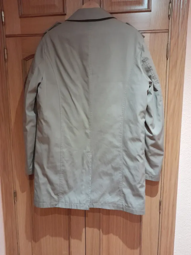 Gabardina hombre acolchada beige