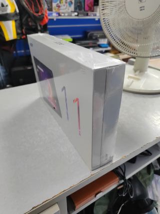 Acer Iconia Tab P 11