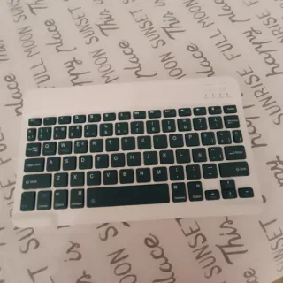 Teclado Bluetooth Inalámbrico Blanco