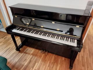 Piano Vertical Vivace Negro Brillante