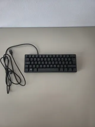 Teclado Razer Huntsman Mini muy buen estado