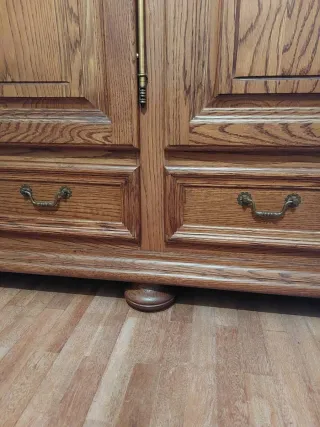 Dormitorio de roble macizo, somieres y colchones.