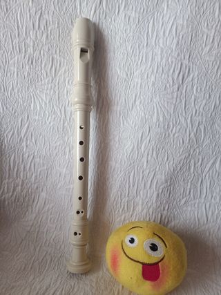 Flauta dulce blanca