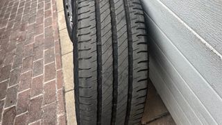 2 Llantas Mercedes Viano W639