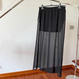 Gonna lunga nera trasparente