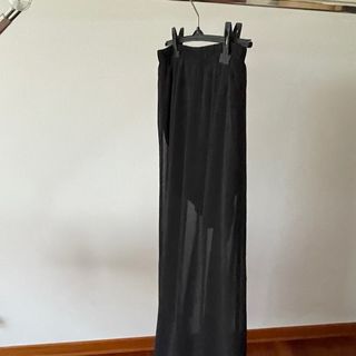 Gonna lunga nera trasparente