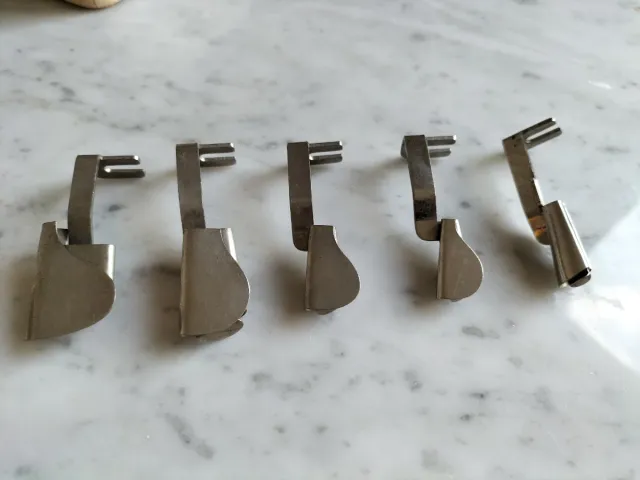 Lote prensatelas Singer antiguos