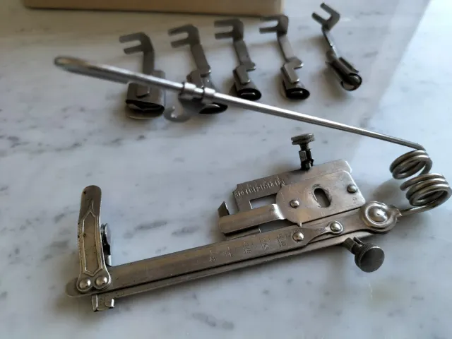 Lote prensatelas Singer antiguos