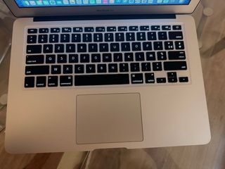 MacBook Air 13 2015 Apple Plata.
