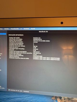 MacBook Air 13 2015 Apple Plata.
