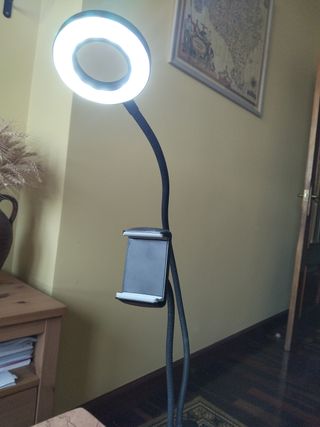 Lámpara LED flexible con pinza