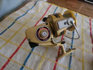 Carrete de pesca Daiwa GS9