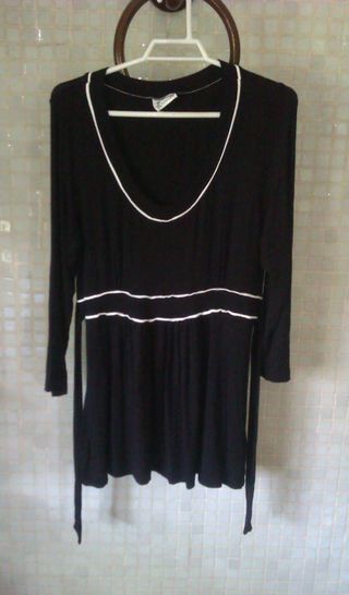 Suéter Madonna Negro T L Elastan