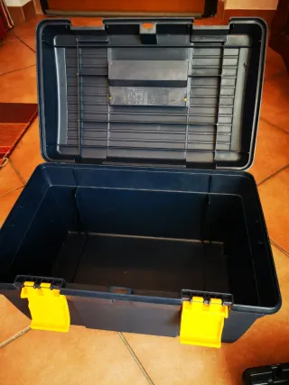 Cassetta porta attrezzi nera