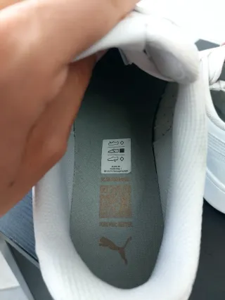 Zapatilla Puma Blancas Casi Nuevas "negociaciones"