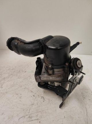 Peugeot 9676154180 bomba de dirección 508 296481