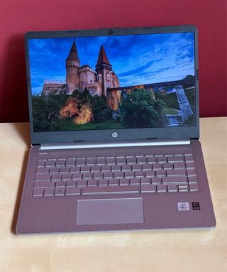Portátil HP 14s i7 10ª Gen / 8GB / SSD 512GB 