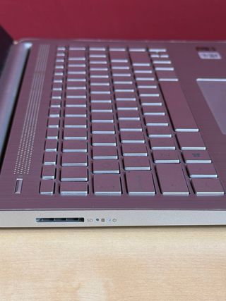 Portátil HP 14s i7 10ª Gen / 8GB / SSD 512GB 