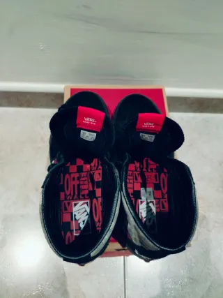 Vans Sk8-Hi Zapatillas Altas Negras y Grises