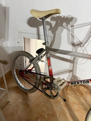 Bicicleta Mentor Antigua