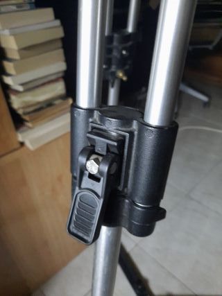 Trípode Manfrotto 351MV 160cm