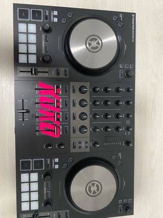 Controlador DJ Native Instruments Traktor S3