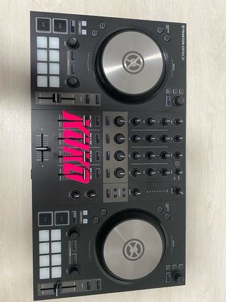 Controlador DJ Native Instruments Traktor S3