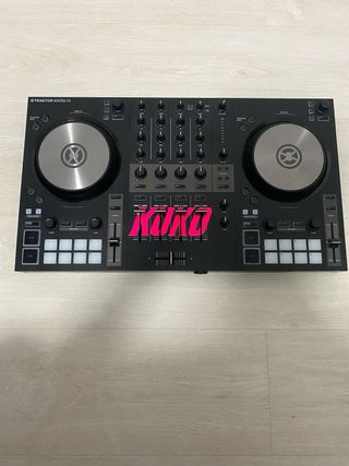 Controlador DJ Native Instruments Traktor S3
